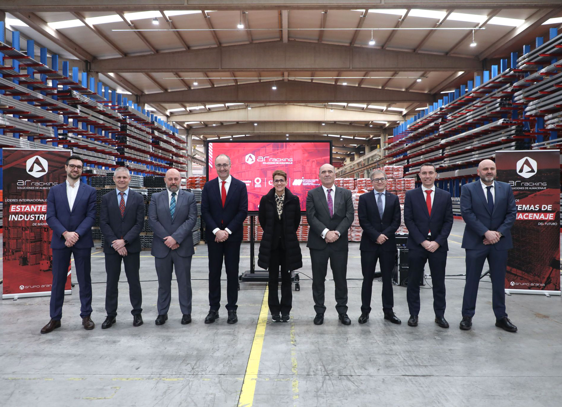 El Gobierno de Navarra visita el centro productivo de AR Racking tras el acuerdo de inversión con el INI